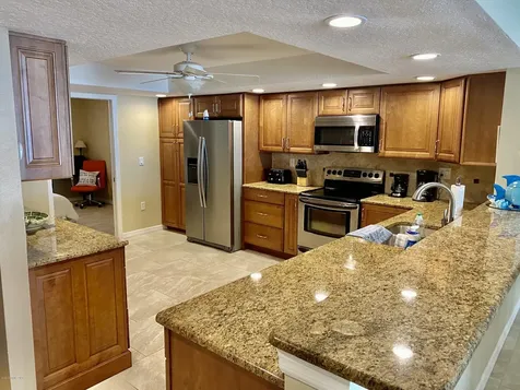 401 Jimmy Buffett Mem Highway Satellite Beach FL 32937