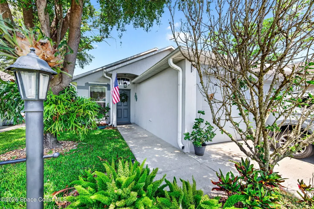 2125 Redwood Circle NE Palm Bay FL 32905