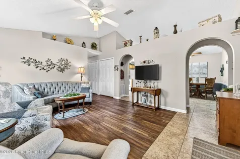 2125 Redwood Circle NE Palm Bay FL 32905