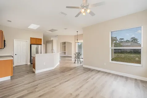 328 Hammonton Street SW Palm Bay FL 32908