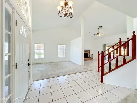 2645 Rolling Broak Drive Orlando FL 32837