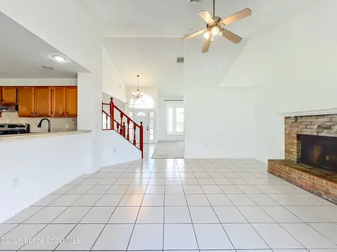 2645 Rolling Broak Drive Orlando FL 32837