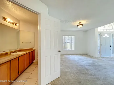 2645 Rolling Broak Drive Orlando FL 32837