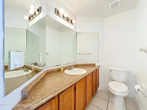 2645 Rolling Broak Drive Orlando FL 32837