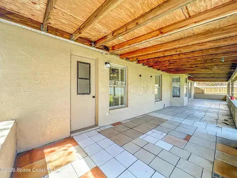 2645 Rolling Broak Drive Orlando FL 32837