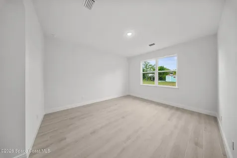 1127 Nordic Street NW Palm Bay FL 32907