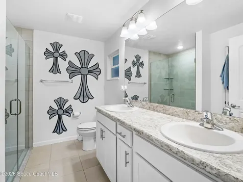 566 Forrest Hills Street SW Palm Bay FL 32908