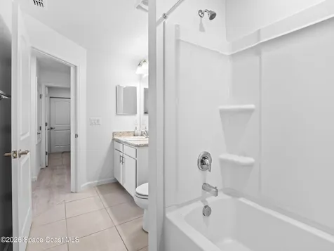 566 Forrest Hills Street SW Palm Bay FL 32908