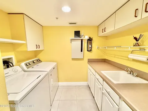 551 Casa Bella Drive Cape Canaveral FL 32920