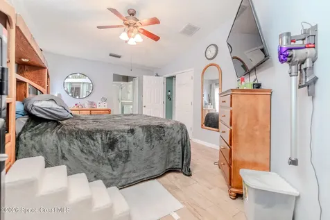 181 Hurtig Avenue NW Palm Bay FL 32907