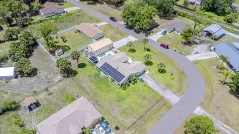 181 Hurtig Avenue NW Palm Bay FL 32907