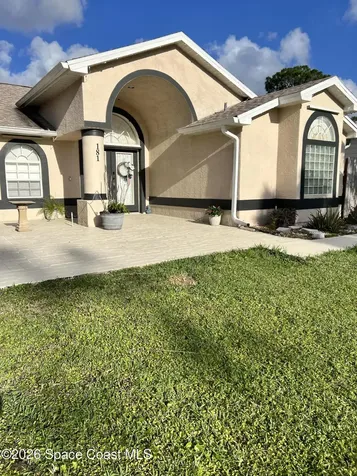181 Hurtig Avenue NW Palm Bay FL 32907