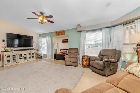 181 Hurtig Avenue NW Palm Bay FL 32907