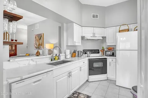 4881 Lake Waterford Way W Melbourne FL 32901