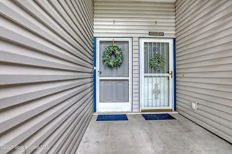 4881 Lake Waterford Way W Melbourne FL 32901