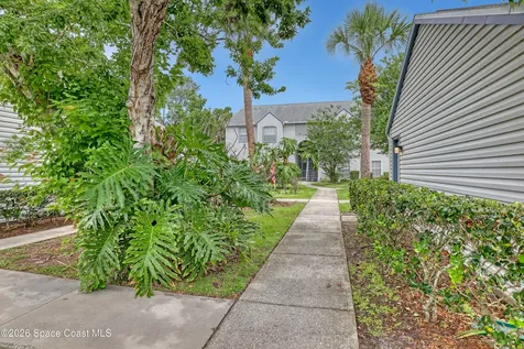 4881 Lake Waterford Way W Melbourne FL 32901