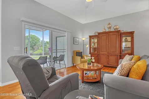 4881 Lake Waterford Way W Melbourne FL 32901