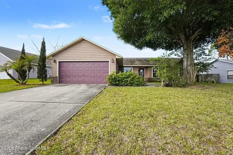 1554 Elmhurst Circle SE Palm Bay FL 32909