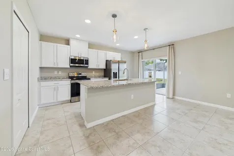 1610 Degroodt Road SW Palm Bay FL 32908