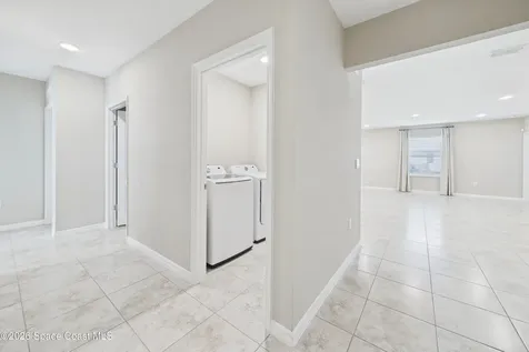 1610 Degroodt Road SW Palm Bay FL 32908