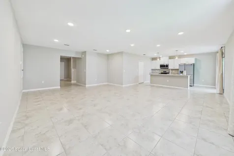 1610 Degroodt Road SW Palm Bay FL 32908