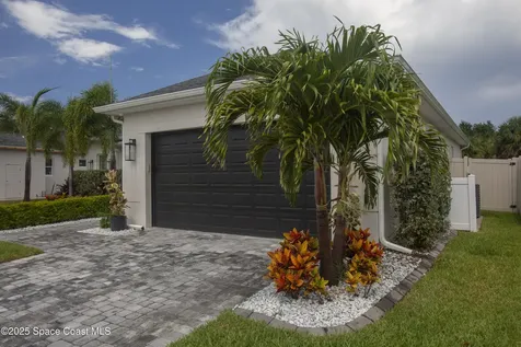 4305 Negal Circle Melbourne FL 32901