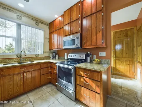 1487 Xavier Avenue SE Palm Bay FL 32909