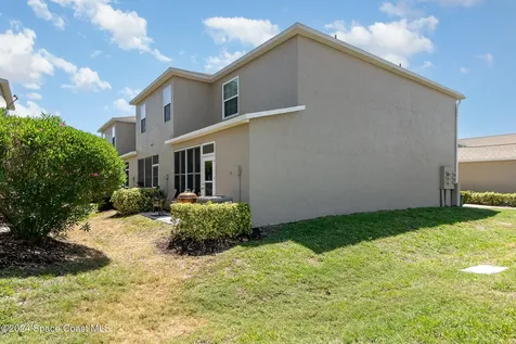 56 Calcutta Court Indialantic FL 32903
