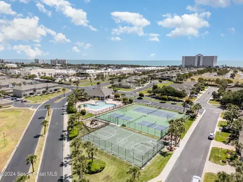 56 Calcutta Court Indialantic FL 32903