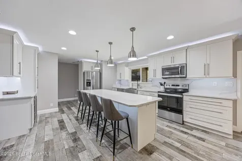 2554 Kumquat Street NE Palm Bay FL 32905