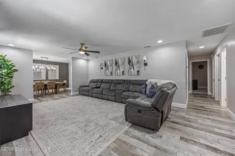 2554 Kumquat Street NE Palm Bay FL 32905
