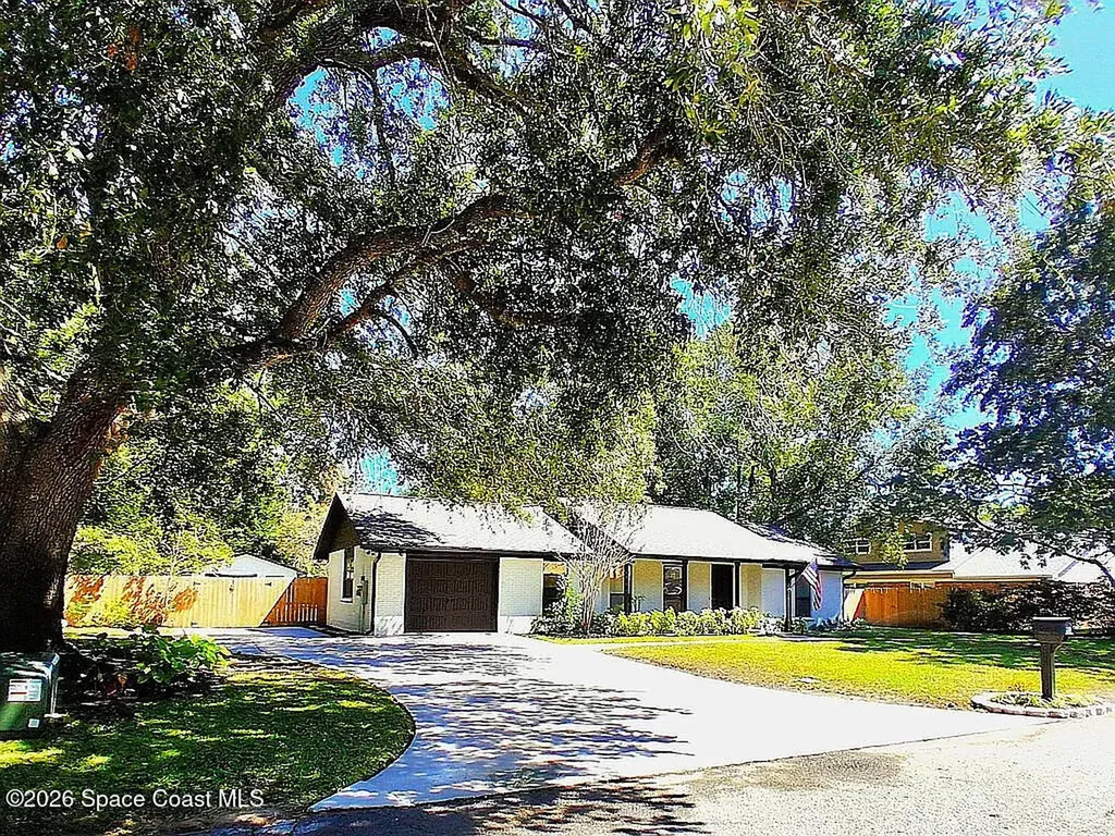 6503 Calle De Lago Navarre FL 32566