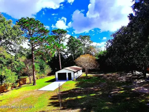 6503 Calle De Lago Navarre FL 32566