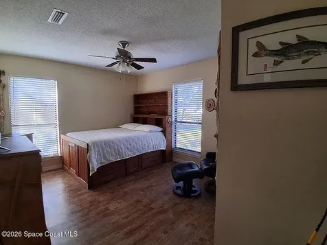 6503 Calle De Lago Navarre FL 32566
