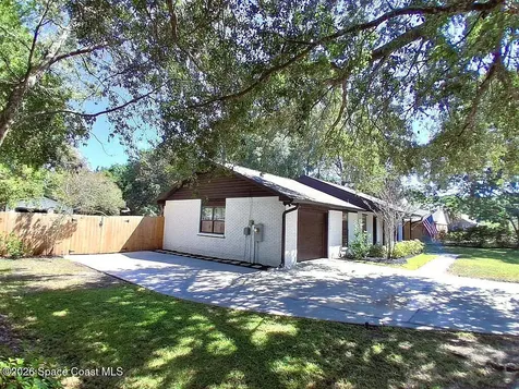 6503 Calle De Lago Navarre FL 32566