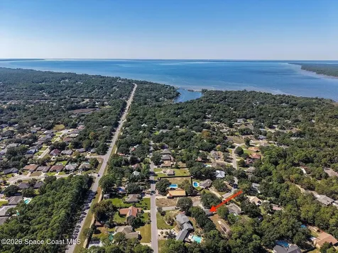 6503 Calle De Lago Navarre FL 32566