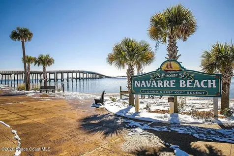 6503 Calle De Lago Navarre FL 32566