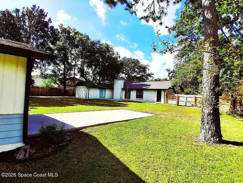 6503 Calle De Lago Navarre FL 32566