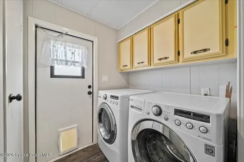 1972 Coco Plum Street NE Palm Bay FL 32905