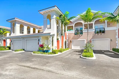 127 Lancha Circle Indian Harbour Beach FL 32937
