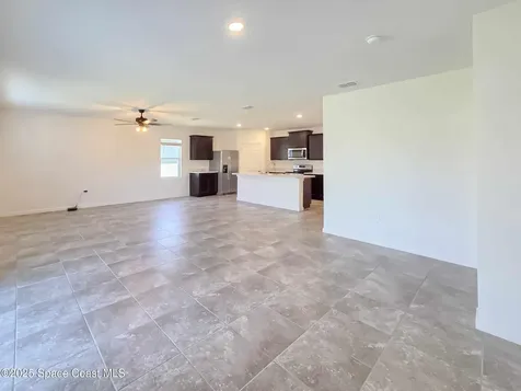 287 Guinevere Drive SW Palm Bay FL 32908