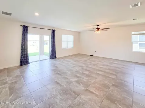 287 Guinevere Drive SW Palm Bay FL 32908