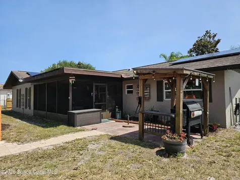 1925 Bradway Street NE Palm Bay FL 32905