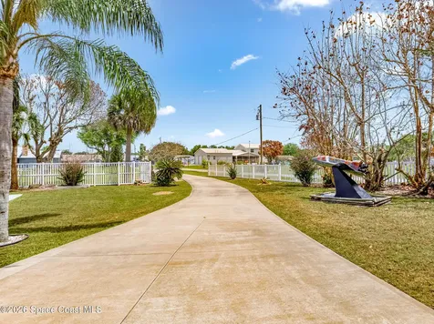 2955 N Tropical Trail Merritt Island FL 32953