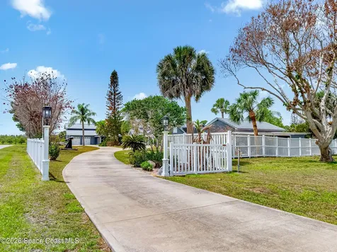 2955 N Tropical Trail Merritt Island FL 32953