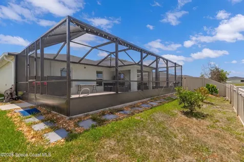 1975 Diablo Circle SW Palm Bay FL 32908