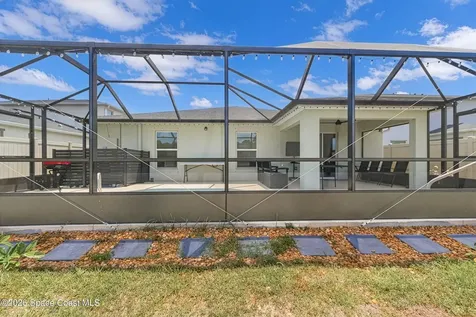 1975 Diablo Circle SW Palm Bay FL 32908