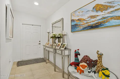 1975 Diablo Circle SW Palm Bay FL 32908