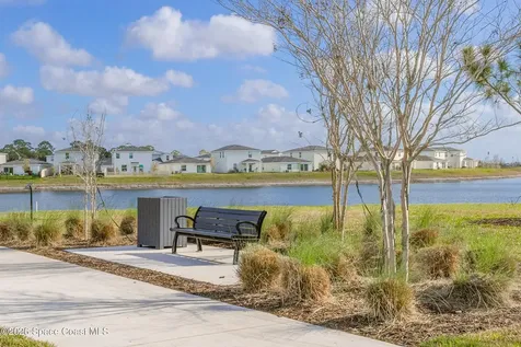 1975 Diablo Circle SW Palm Bay FL 32908