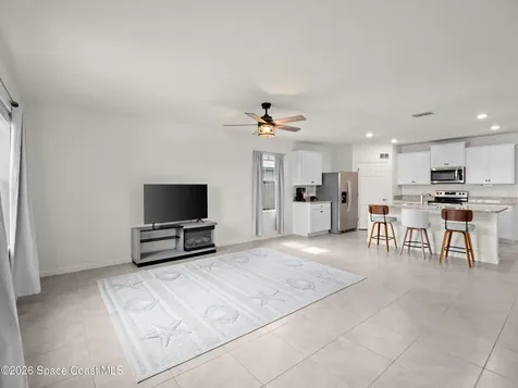7528 Tourmaline Drive Grant FL 32949